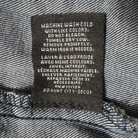 Rockstar Originals Women’s John Blue Distressed Jean Jacket Size XS - Picture 9 of 10